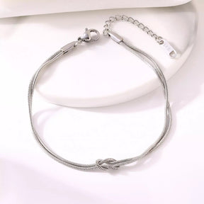Knot Bracelet